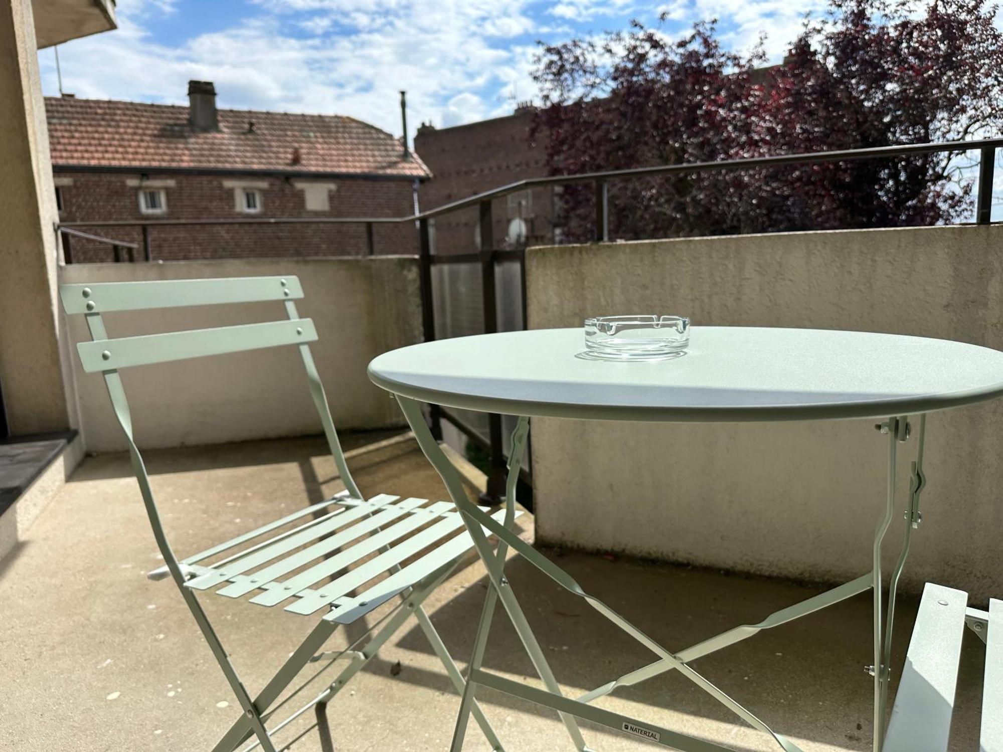 Appartement Proche Paris-Aeroport Cdg-Gare-Disney Villiers-le-Bel Exteriör bild